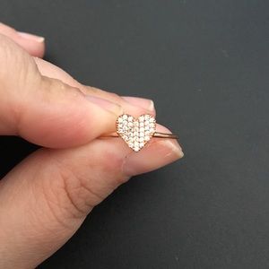 𝐇𝐞𝐚𝐫𝐭 ring